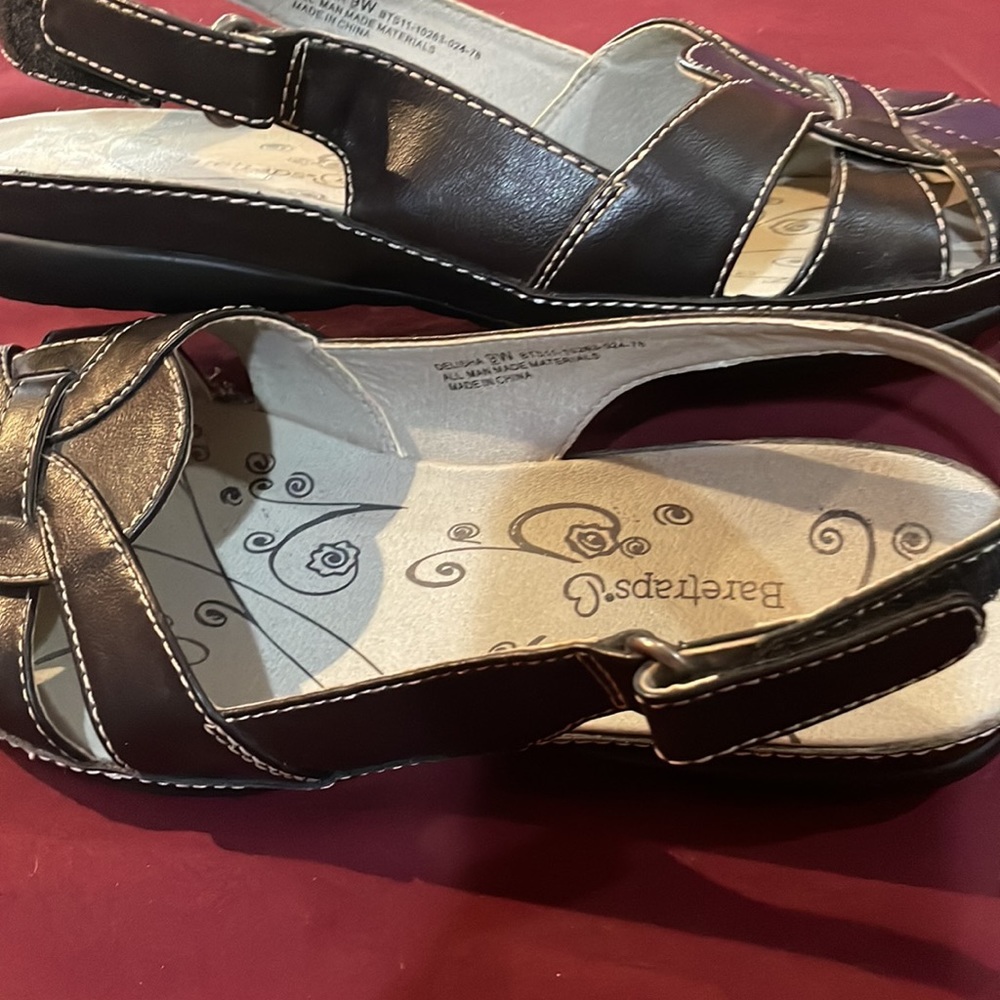 Sandals - Picture 4 of 4